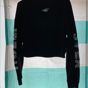 Hollister sweater